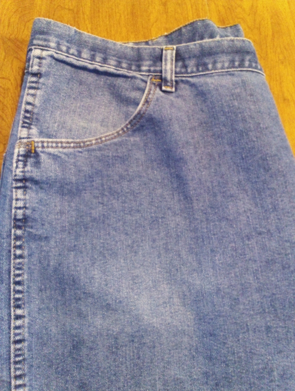 Wrangler Men's 85900DW Medium Blue Midweight Relaxed Fit Denim Jeans 42X32 - Picture 4 of 11